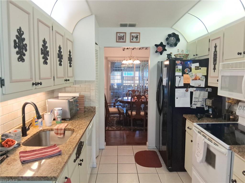 BEACON SQUARE - Residential