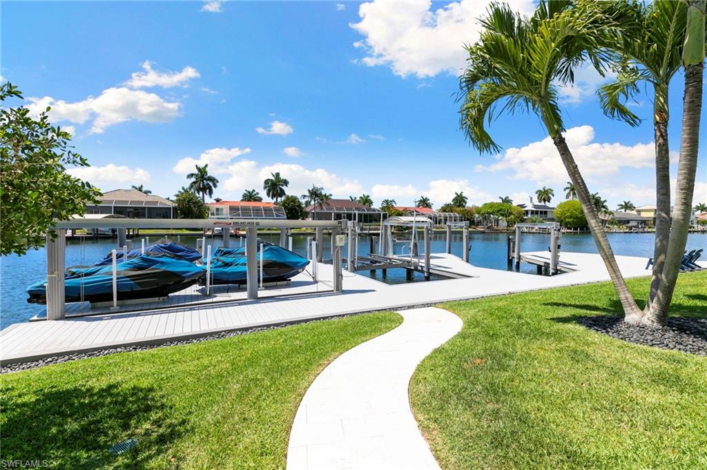 MARCO BEACH - Residential