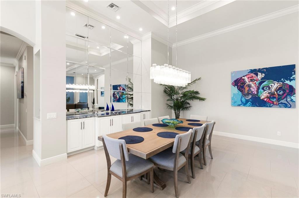 MARCO BEACH - Residential