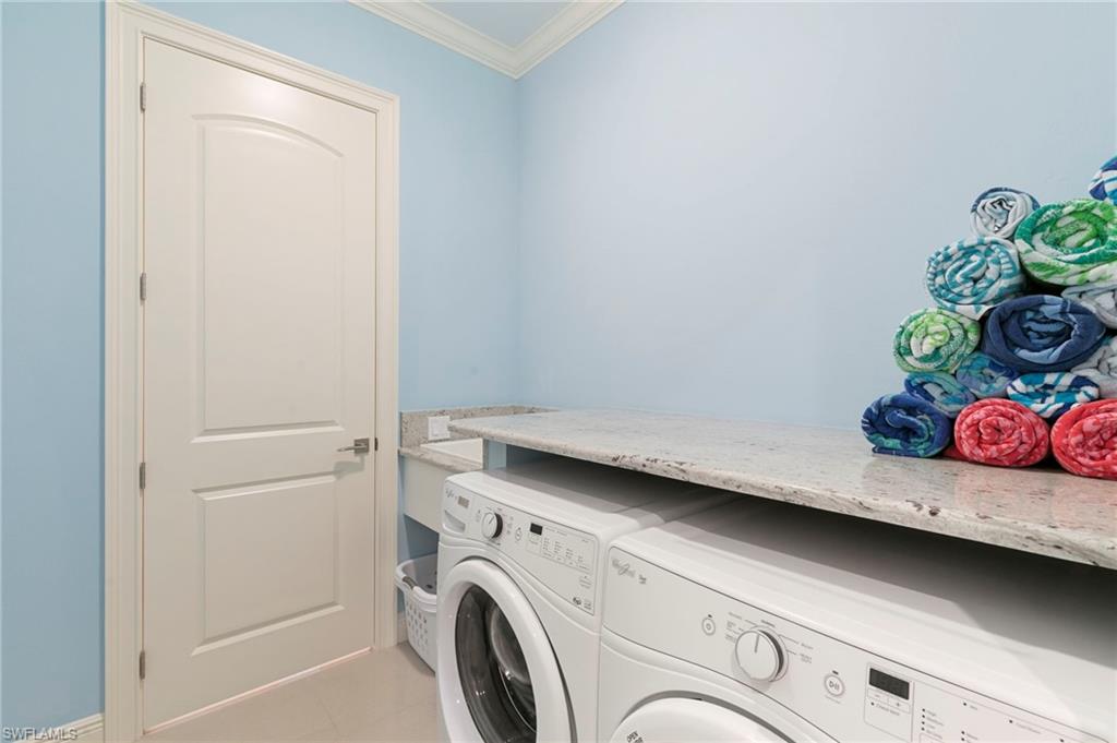 MARCO BEACH - Residential