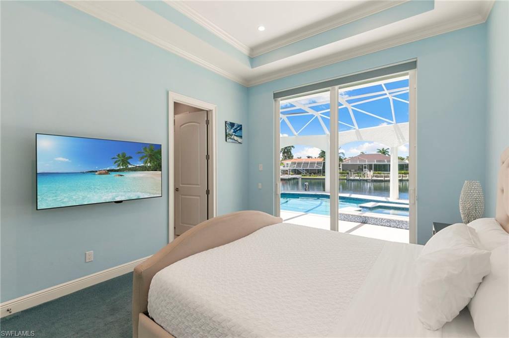 MARCO BEACH - Residential