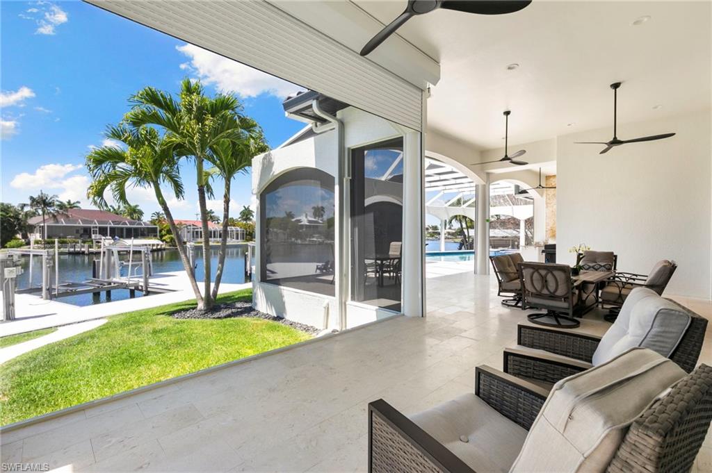 MARCO BEACH - Residential