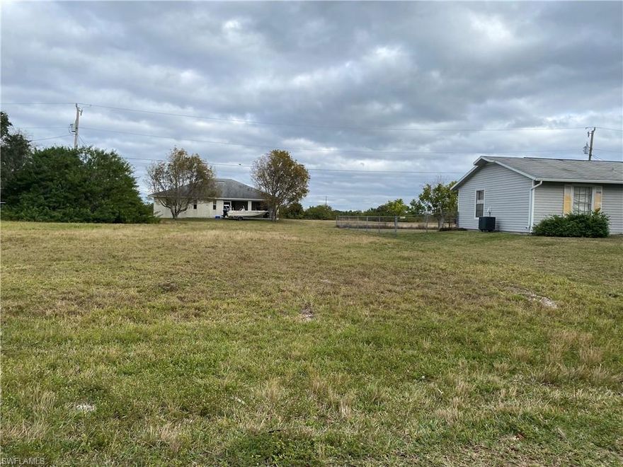 Build your dream house. Lot for sale in the NE not in a flood zone. Located off of Kismet Pkwy and Del Prado Blvd with easy access to Pine Island Rd, restaurants, shopping centers and more!This area is developing fast. Don't miss  this oportunity. Good for inverments. Make an offer today.