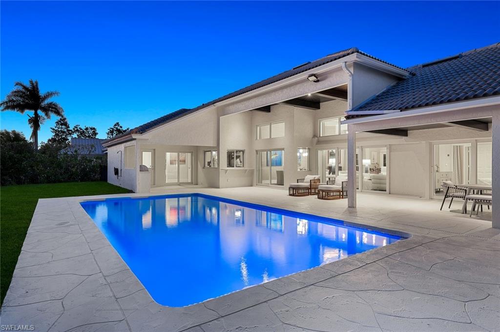 PINECREST AT PELICAN BAY - Residential