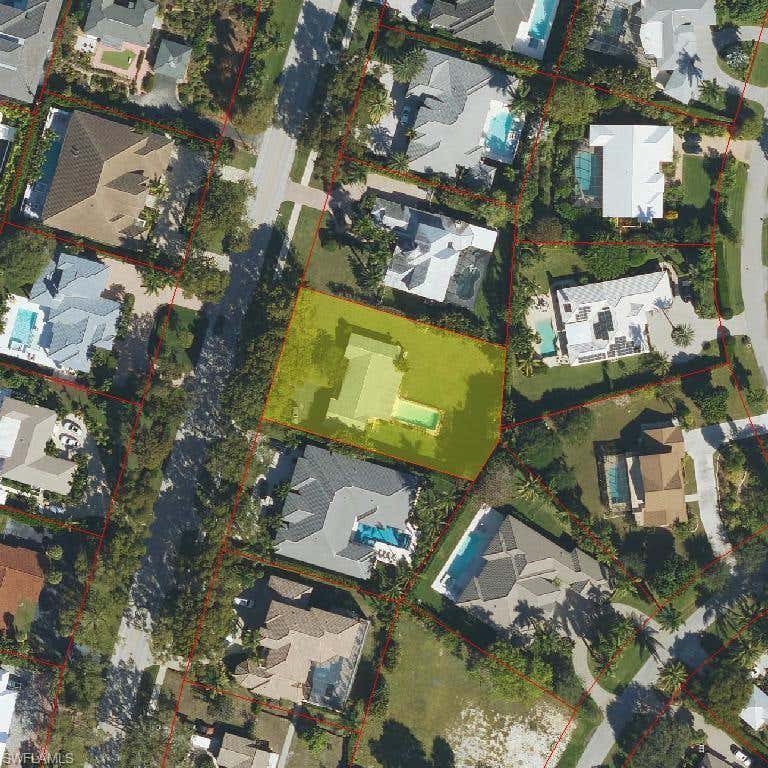 Photo of 1608 Crayton RD, NAPLES, FL 34102 (MLS # 226023942)