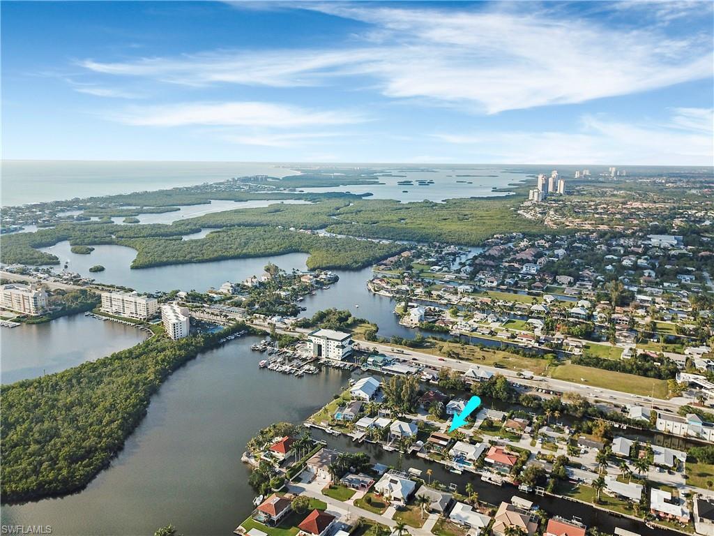 LITTLE HICKORY SHORES - Residential