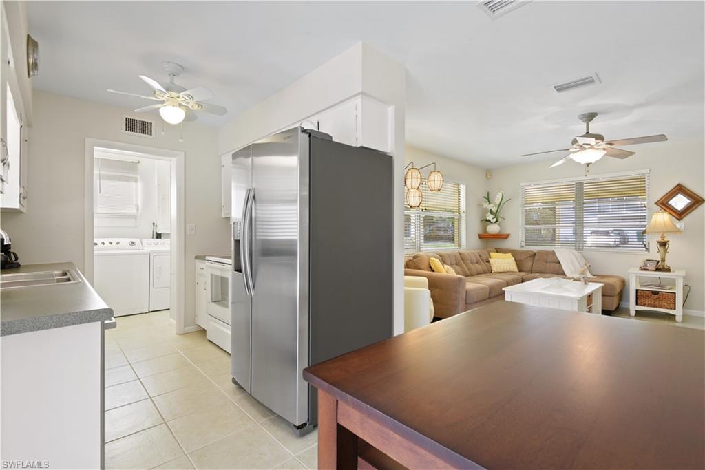 LITTLE HICKORY SHORES - Residential