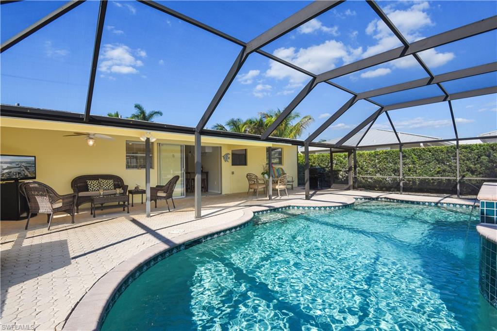 LITTLE HICKORY SHORES - Residential