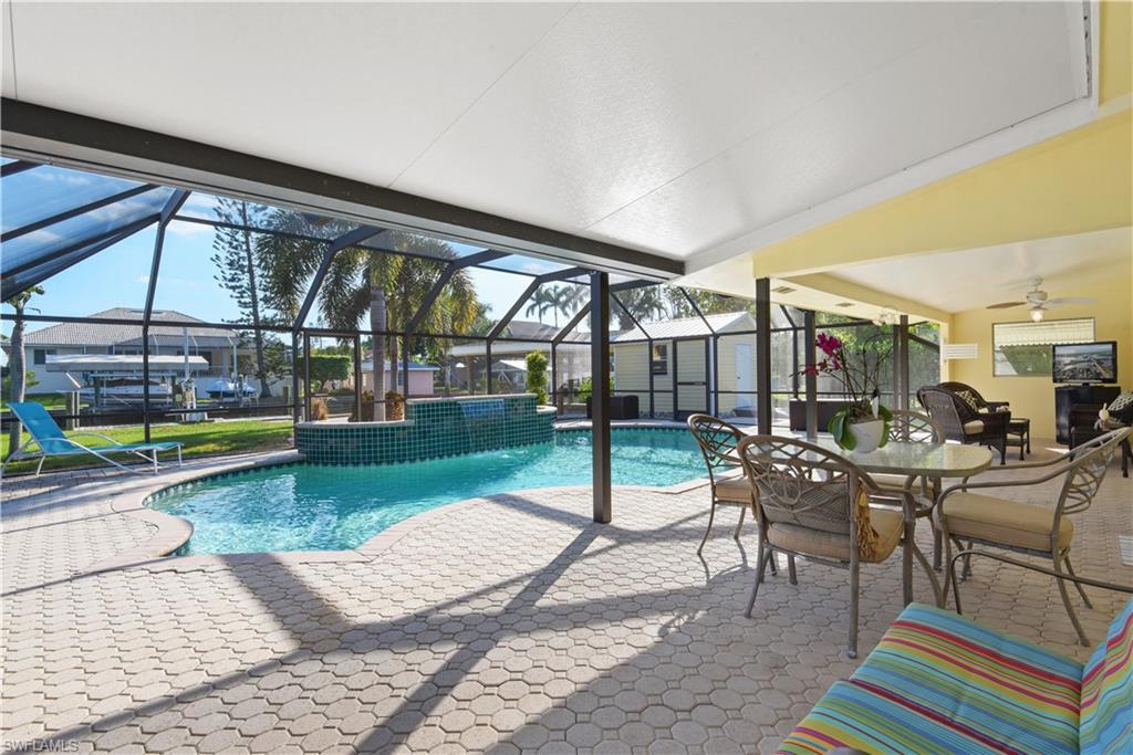 LITTLE HICKORY SHORES - Residential