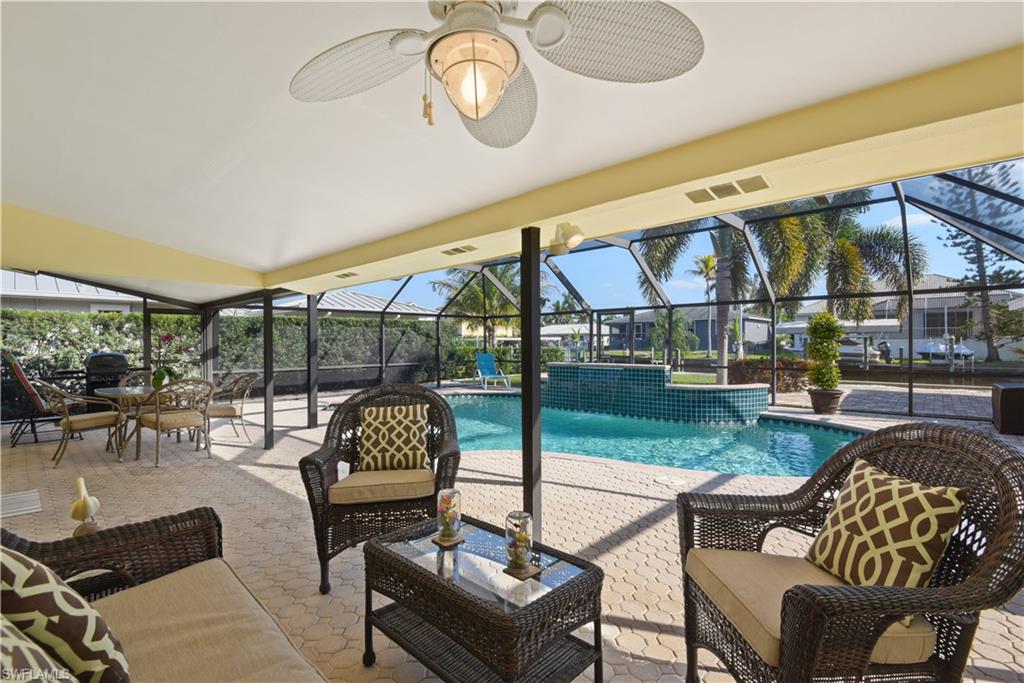 LITTLE HICKORY SHORES - Residential