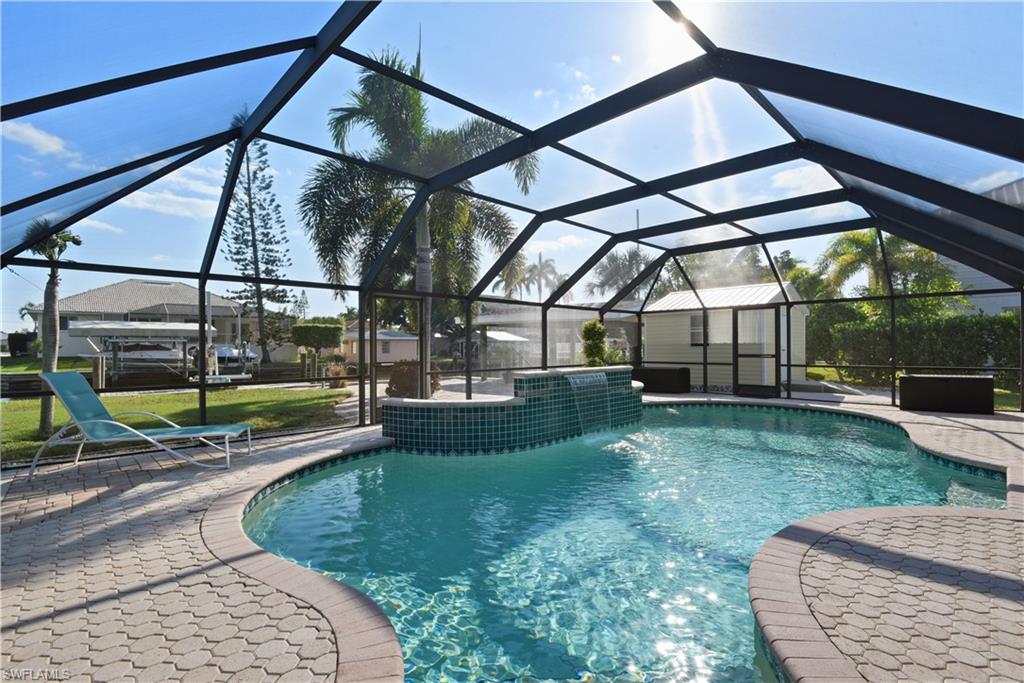 LITTLE HICKORY SHORES - Residential