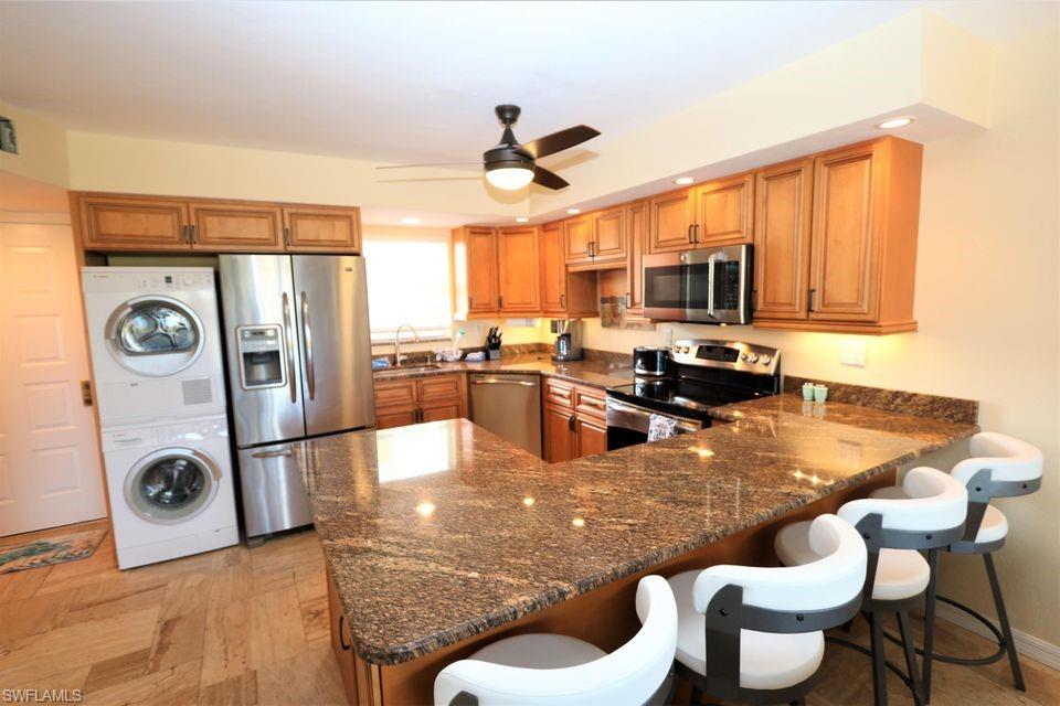 ANGLERS COVE - Residential