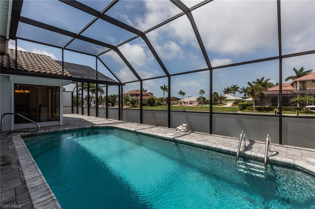 MARCO BEACH - Residential