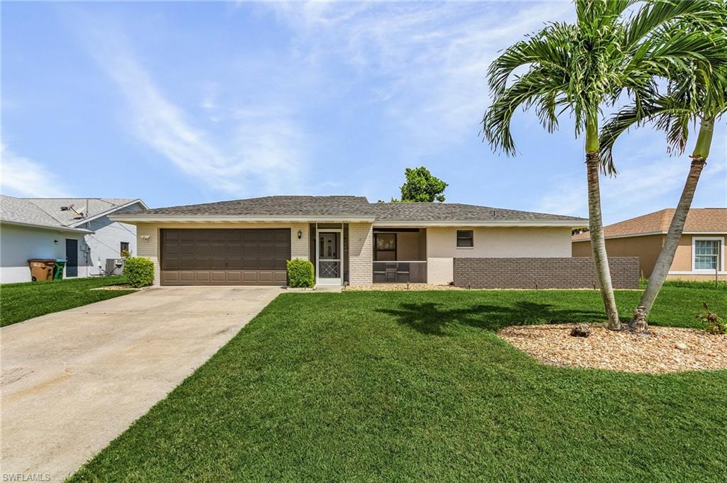 CAPE CORAL - Residential