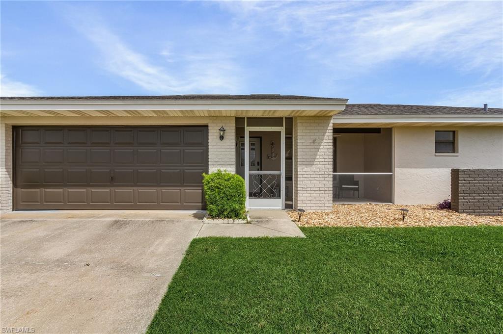 CAPE CORAL - Residential