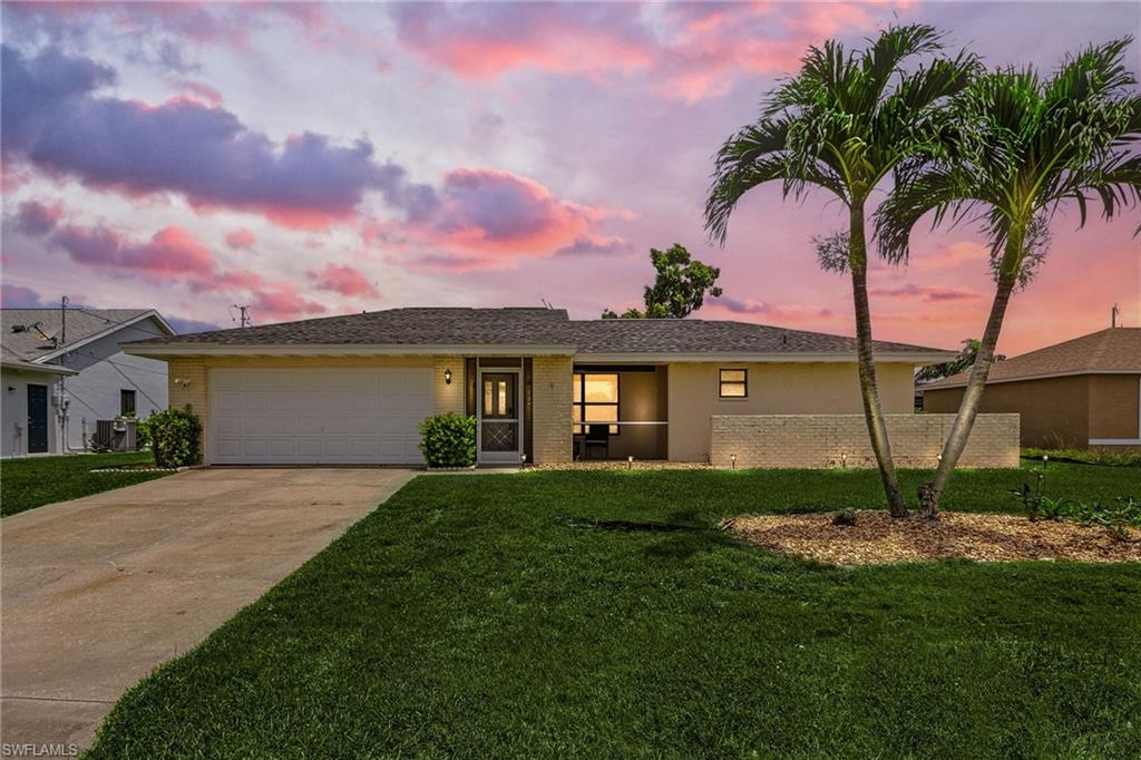 CAPE CORAL - Residential
