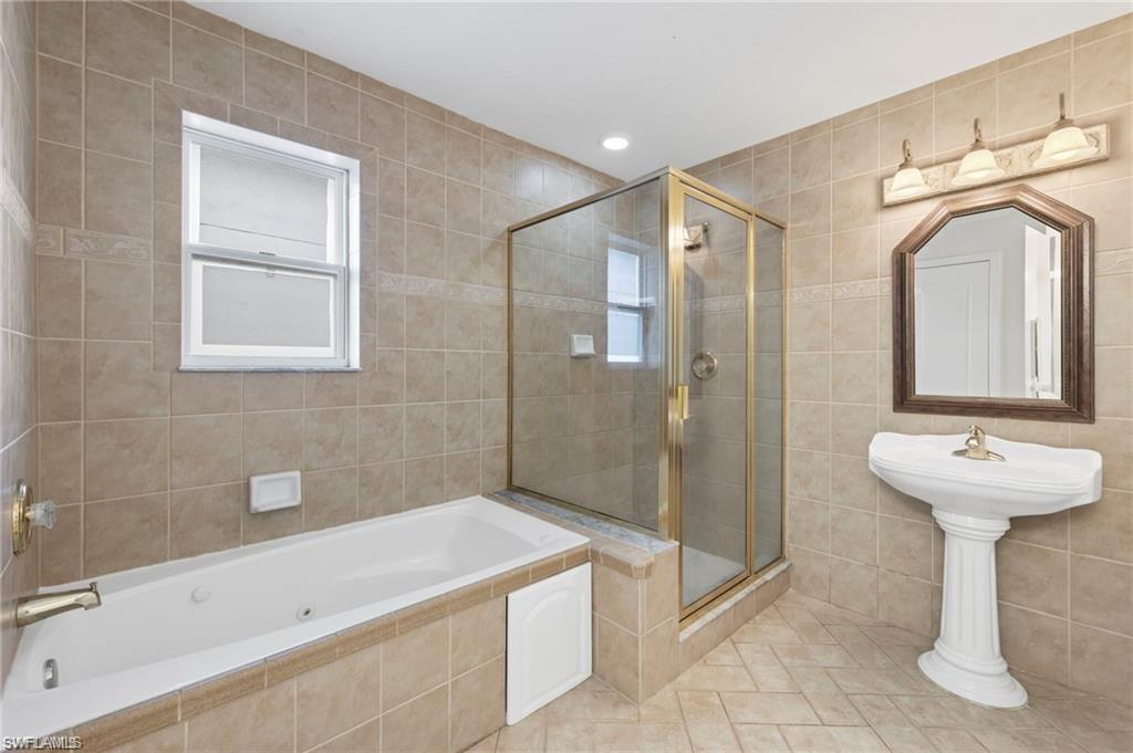 BUCKINGHAM AIR PARK WEST - Residential Lease