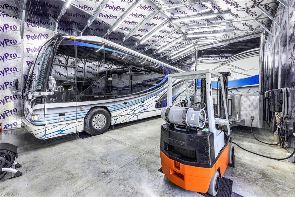 OAKES ESTATES - Residential