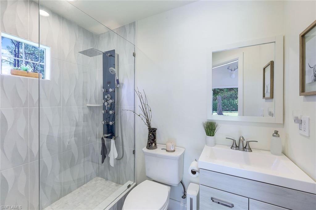 OAKES ESTATES - Residential