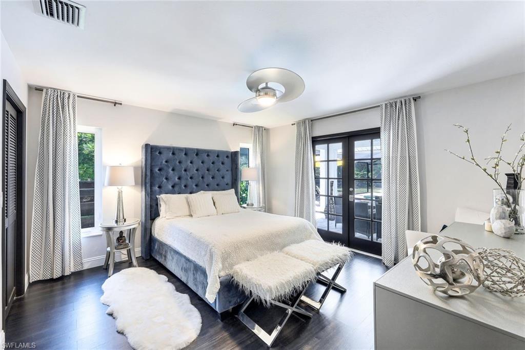 OAKES ESTATES - Residential