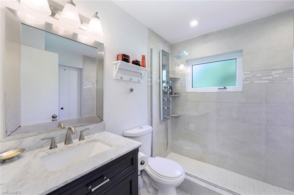 OAKES ESTATES - Residential