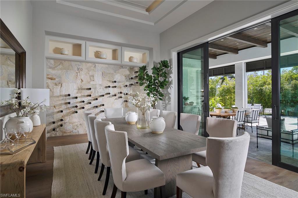 PARK SHORE - Residential