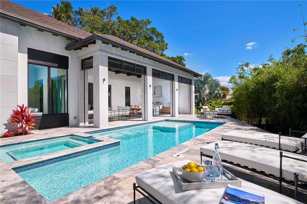 PARK SHORE - Residential