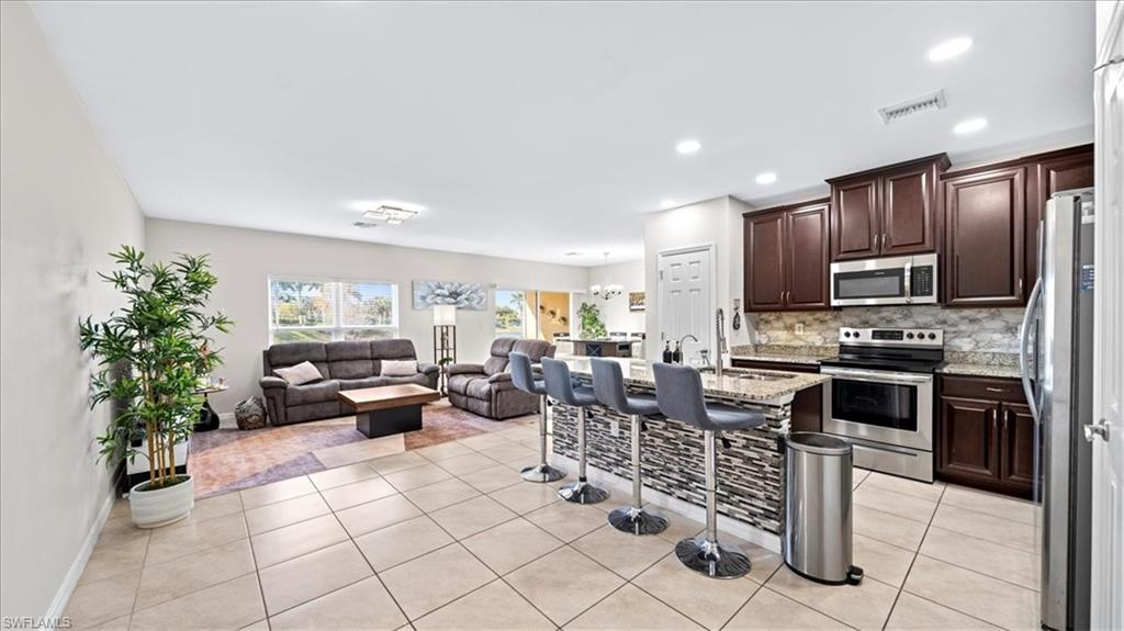 LINDSFORD - Residential