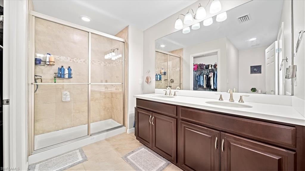 LINDSFORD - Residential