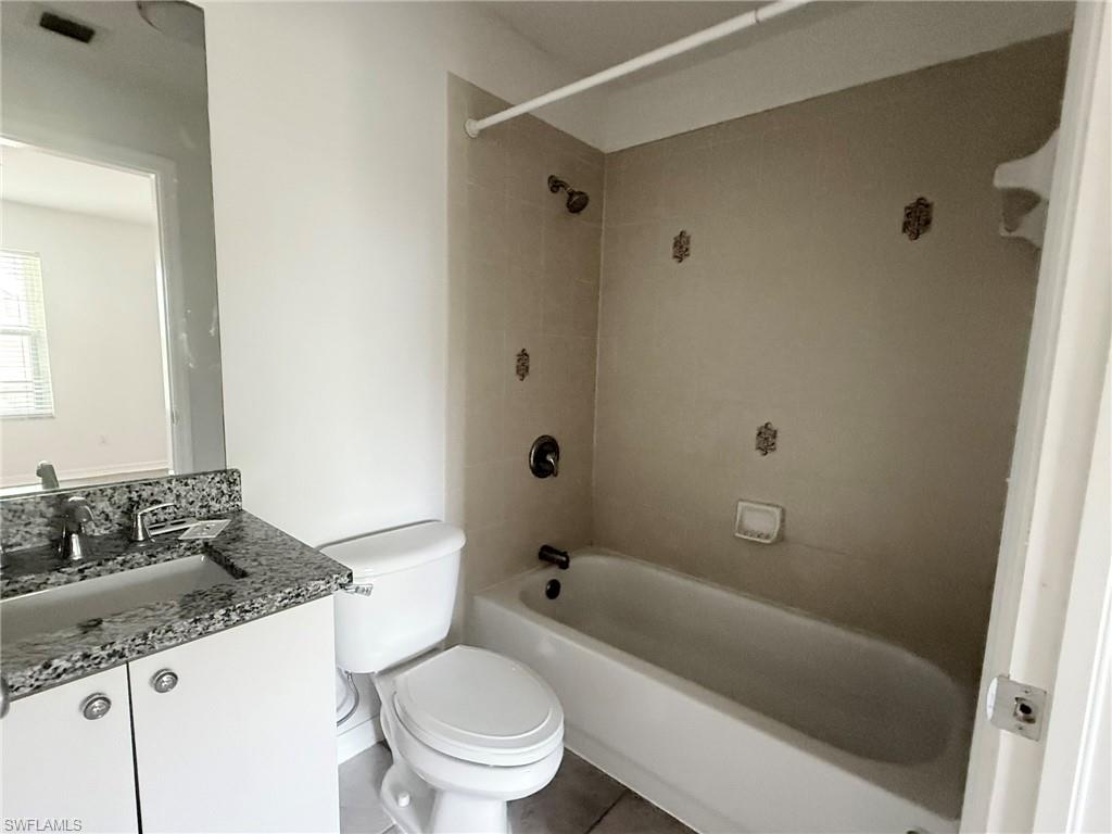 IMPERIAL SHORES - Residential Lease