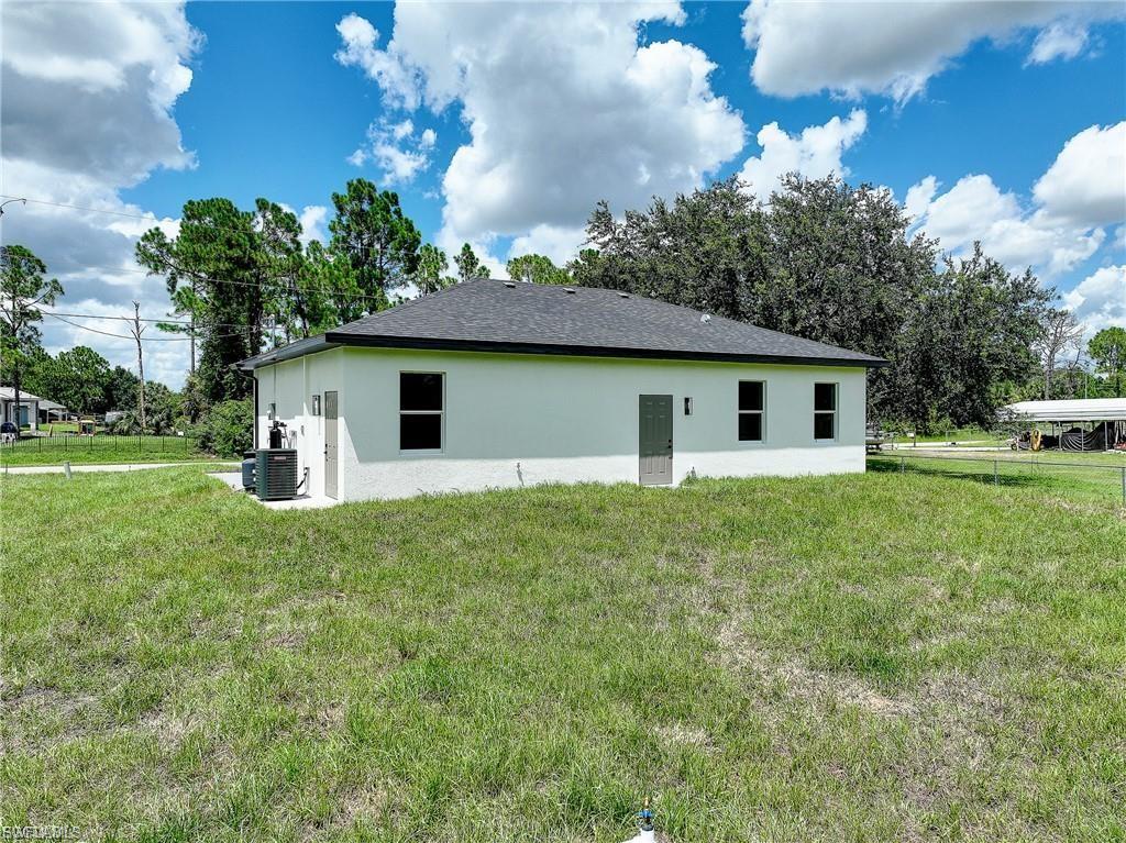 LEHIGH ACRES - Residential