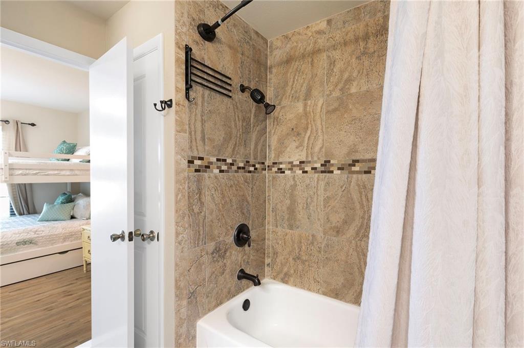 SAN MARCO VILLAS - Residential