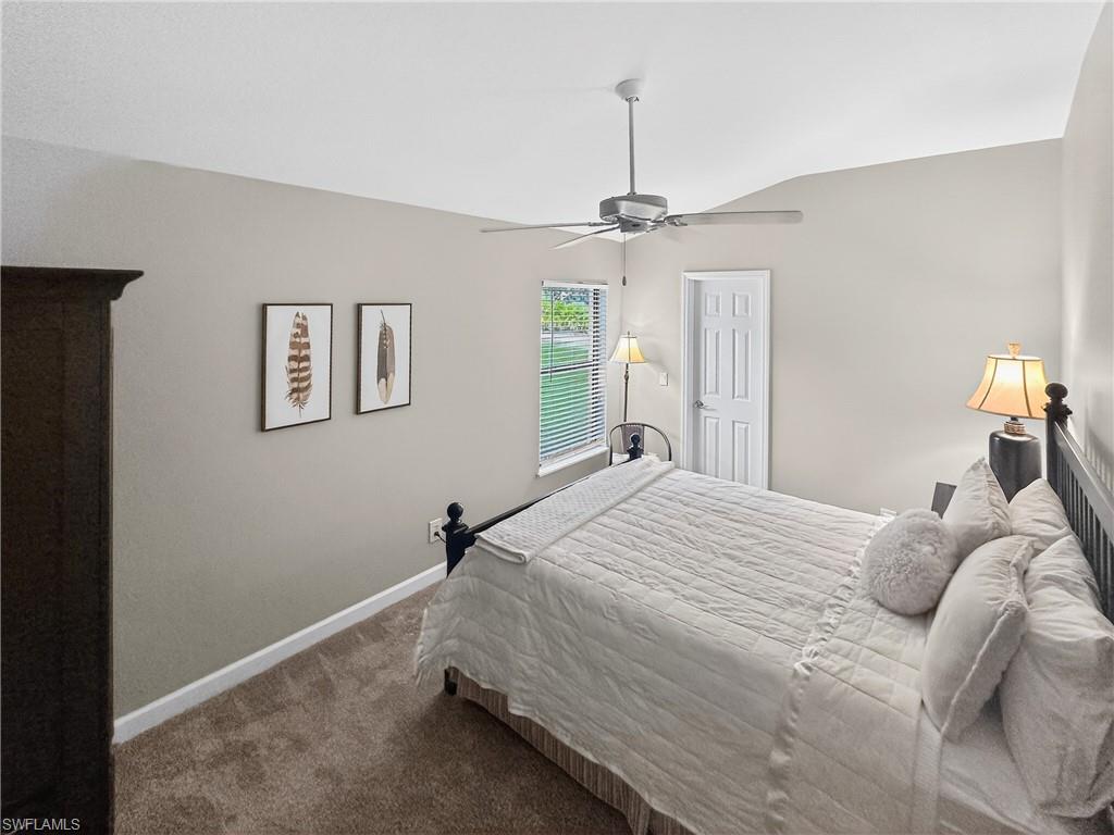 ADMIRALTY YACHT & RACQUET CLUB - Residential