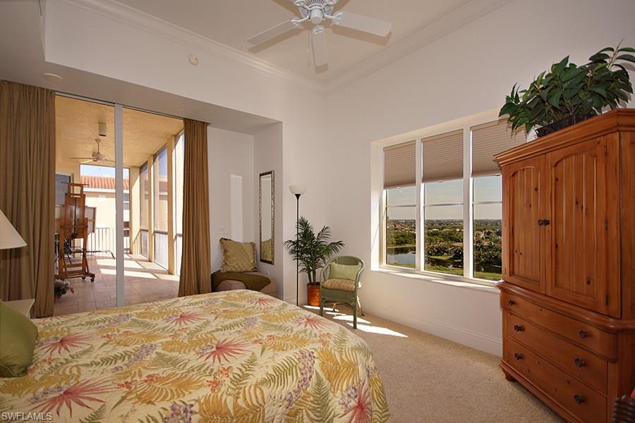 THE PARAMOUNT - Residential