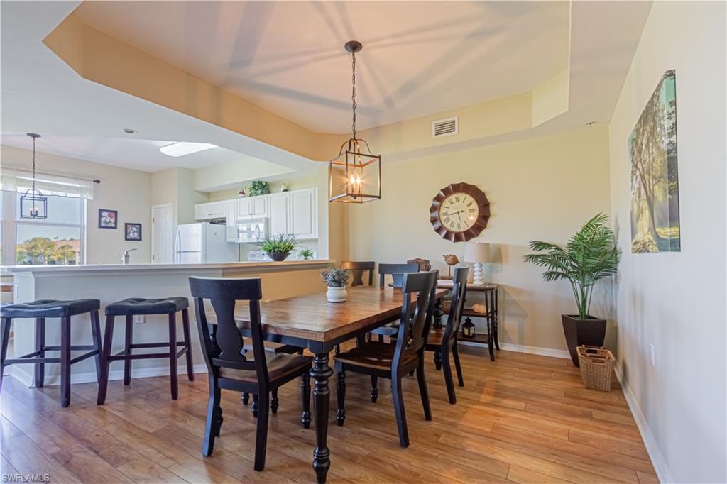 BRITANNIA III - Residential