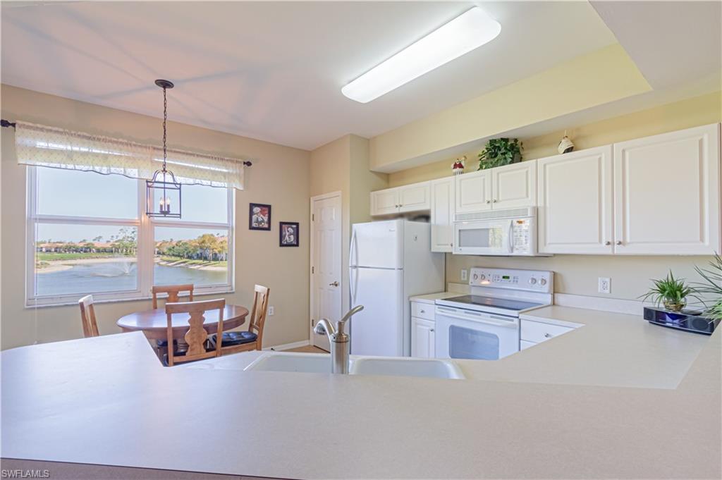 BRITANNIA III - Residential