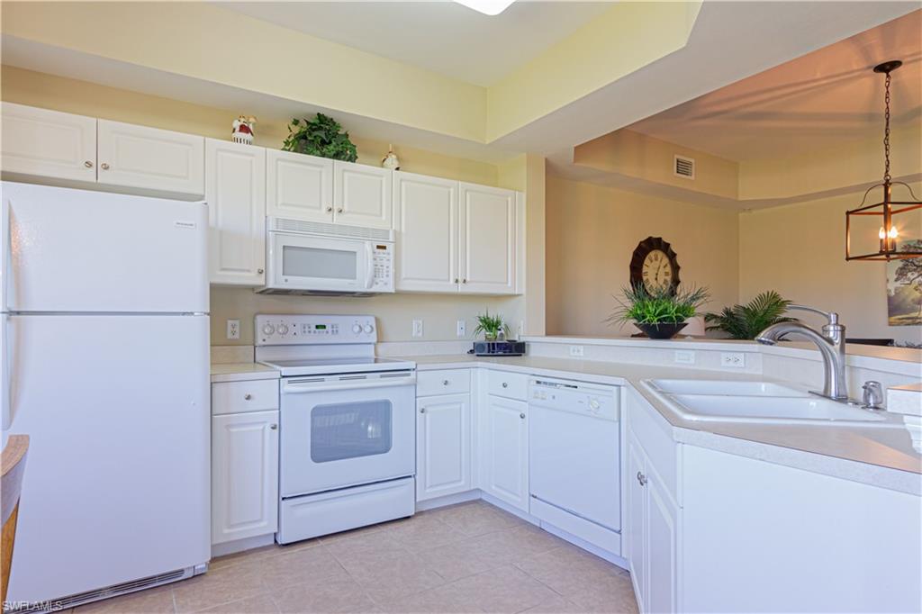 BRITANNIA III - Residential