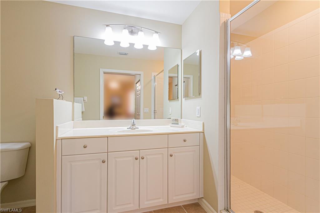 BRITANNIA III - Residential