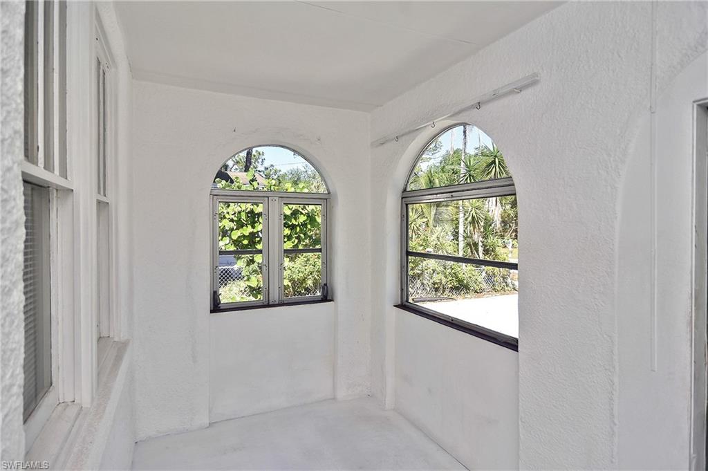 LOVEJOY PARK - Residential