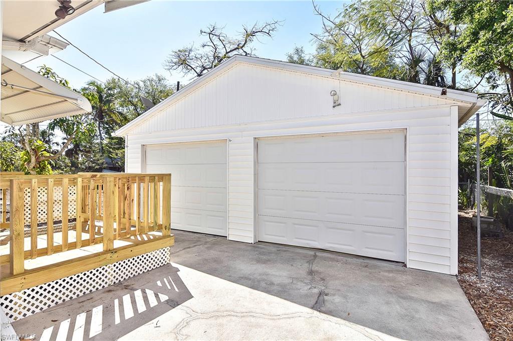 LOVEJOY PARK - Residential