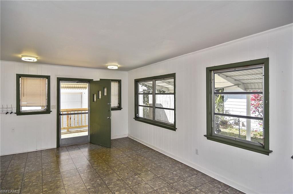 LOVEJOY PARK - Residential