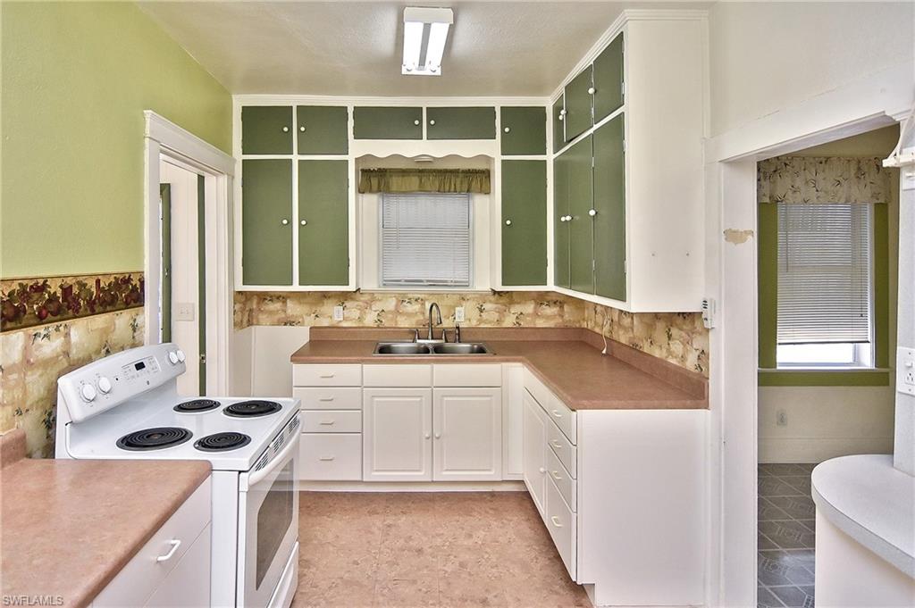 LOVEJOY PARK - Residential