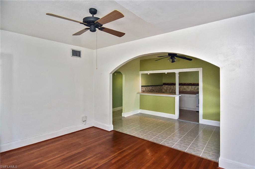 LOVEJOY PARK - Residential