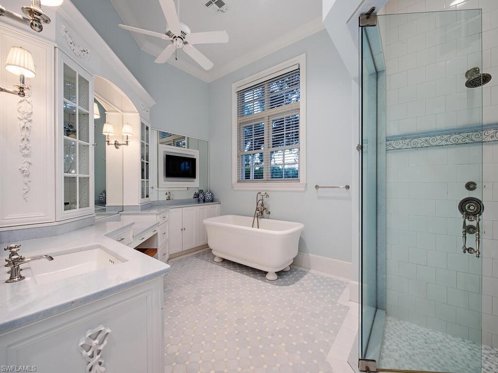 OLDE NAPLES - Residential