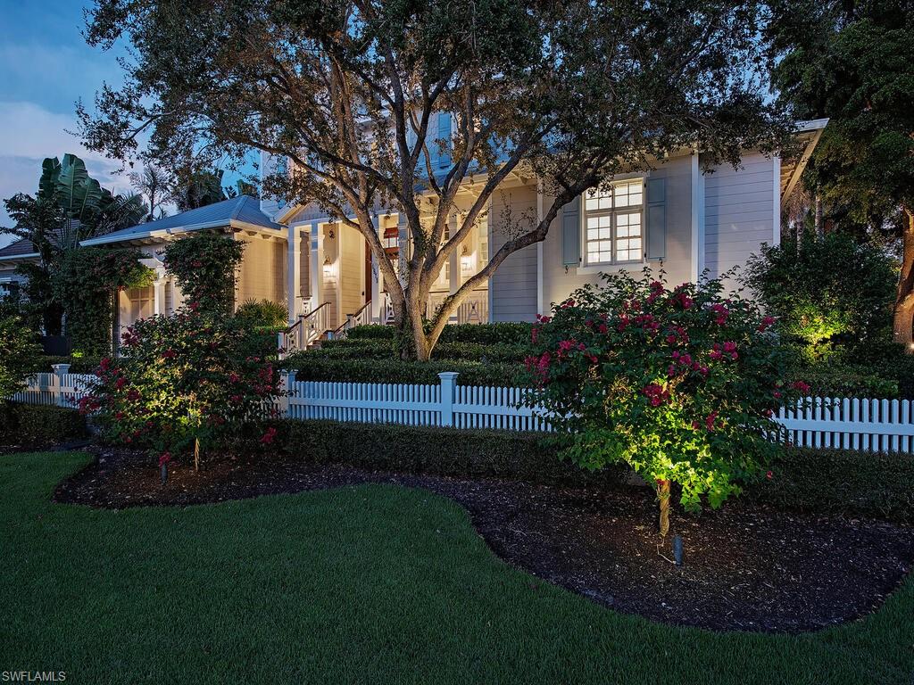 OLDE NAPLES - Residential