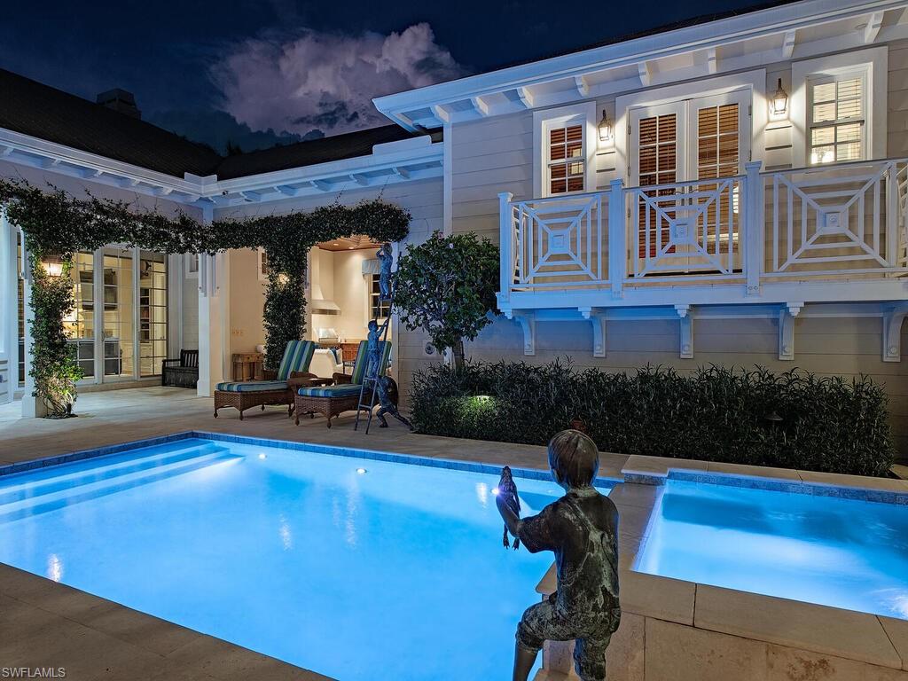 OLDE NAPLES - Residential