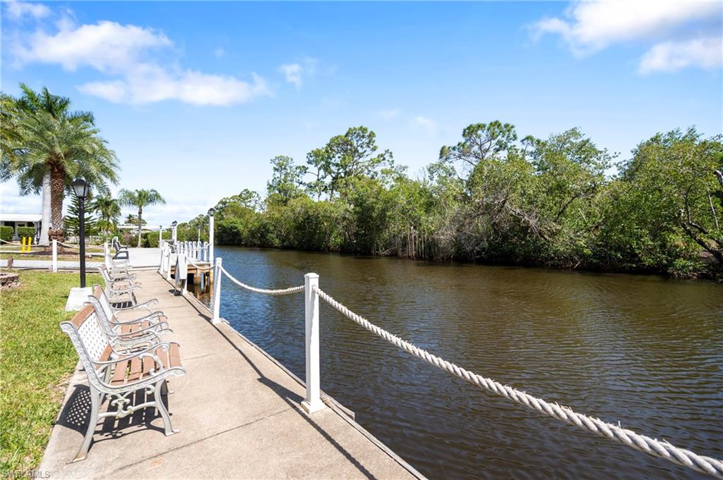 COACHLIGHT MANOR MOBILE HOME - Residential