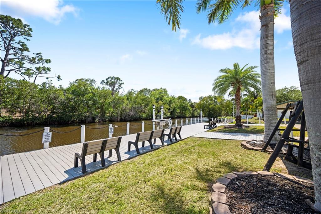 COACHLIGHT MANOR MOBILE HOME - Residential