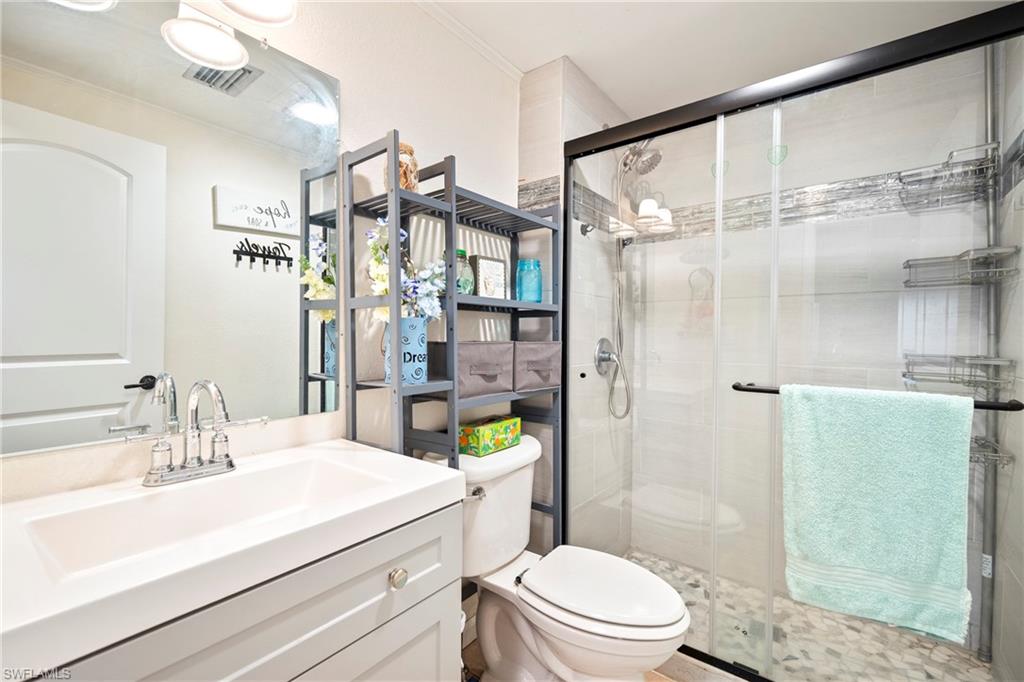 COACHLIGHT MANOR MOBILE HOME - Residential