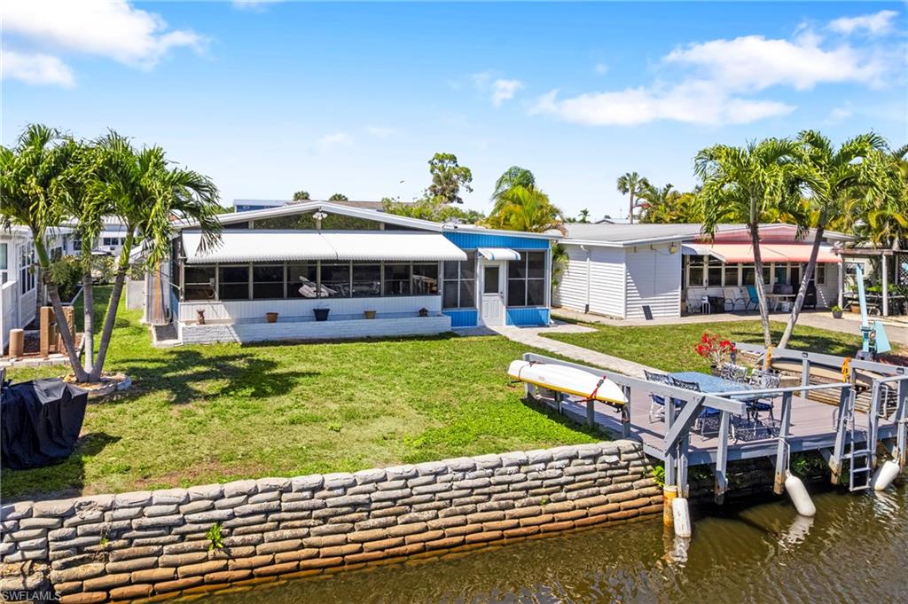 COACHLIGHT MANOR MOBILE HOME - Residential